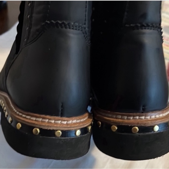 Free People Atlas Puffer Chelsea Black Booties Size 38.5 - Picture 8 of 13